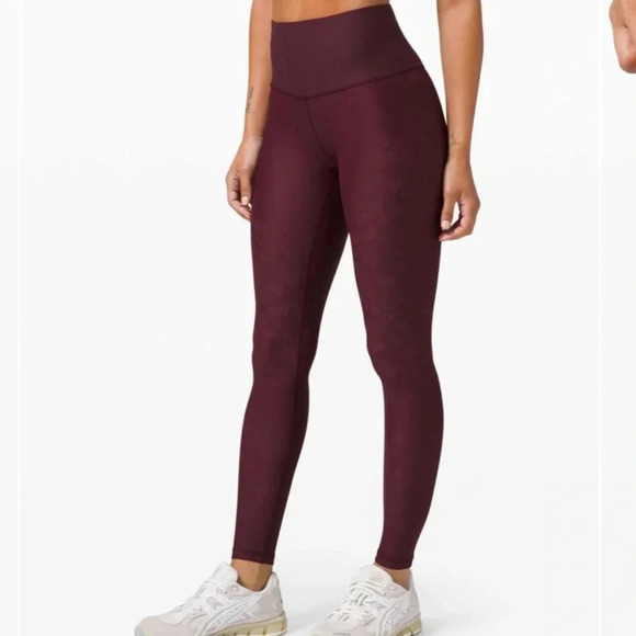 Lululemon mapped out high-rise Camo tight leggings size 4 28 inches maroon Red - Picture 1 of 6